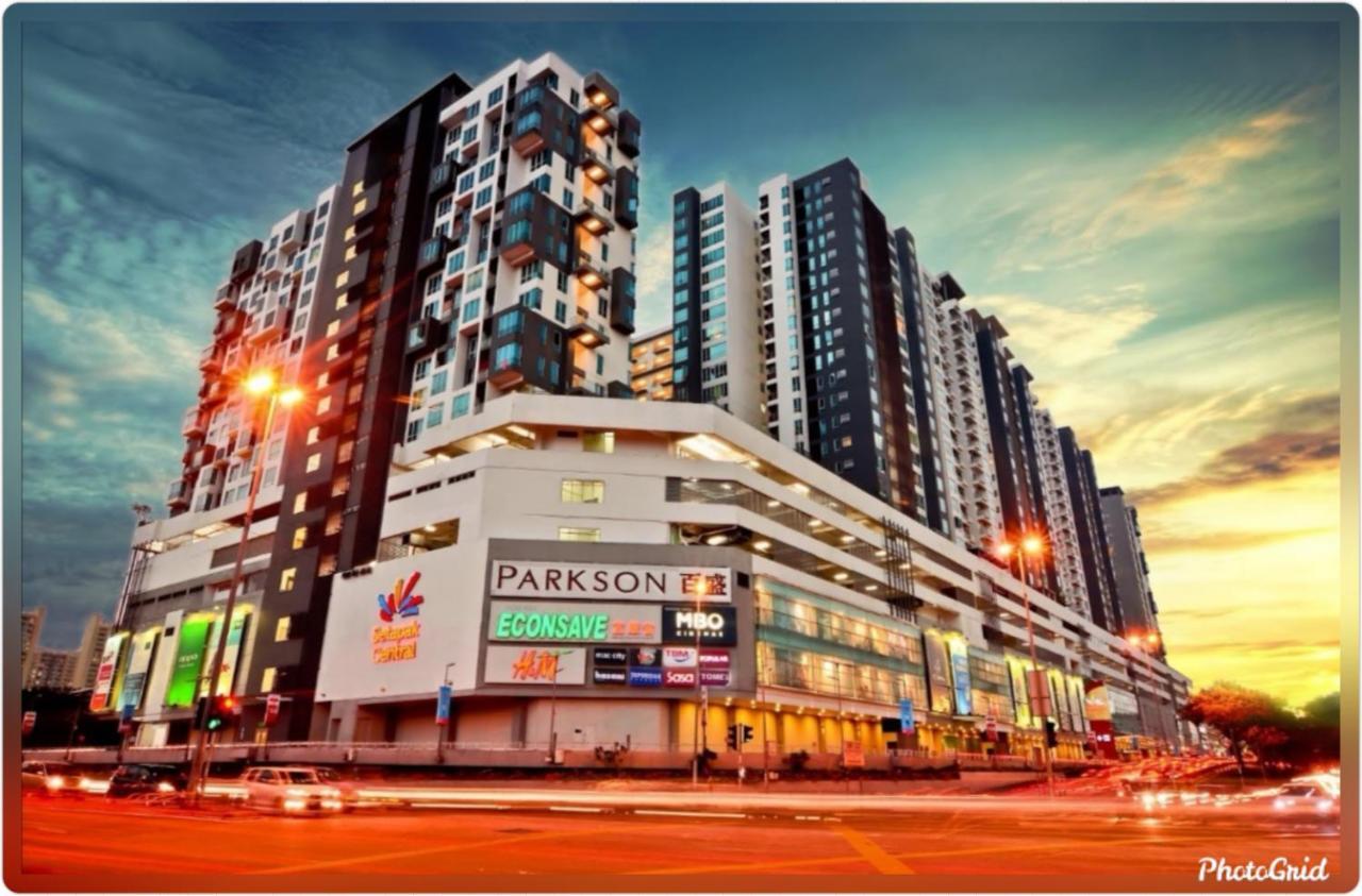 Cozy Suite Starbus! Zetapark! Above Shopping Mall! Free Wifi Free Parking Куала-Лумпур Экстерьер фото